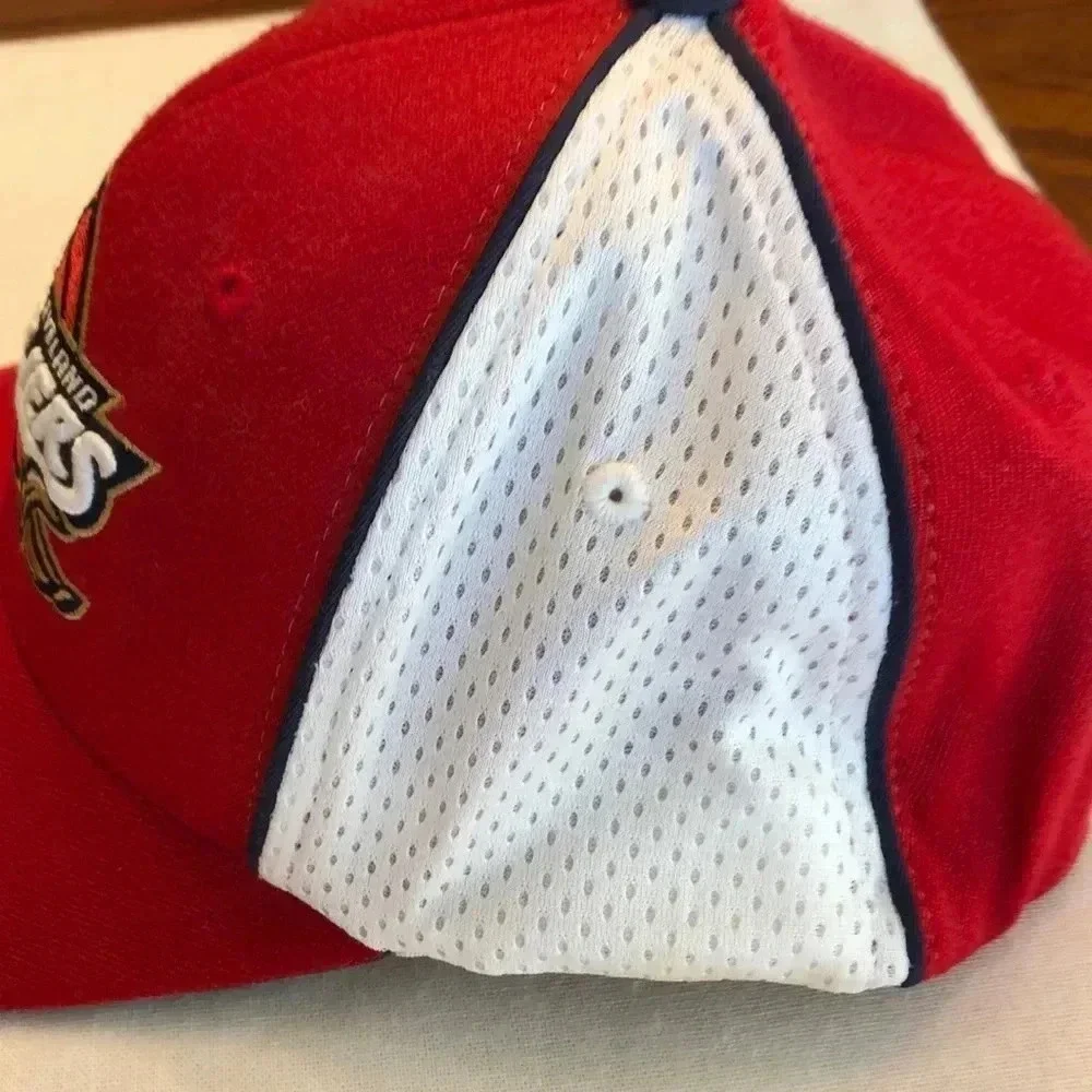 NBA Reebok Authentic Hat - Picture 2 of 7